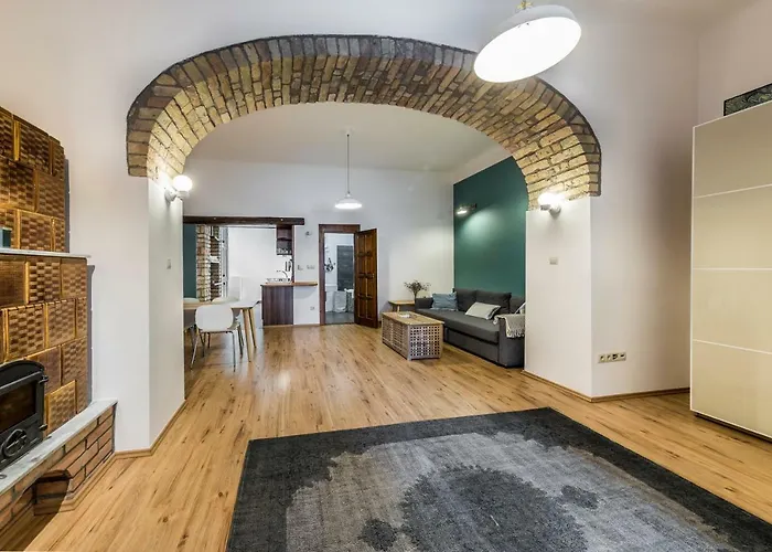 French Touch With Free Parking Appartement Budapest