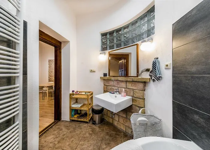 French Touch With Free Parking * Budapest
